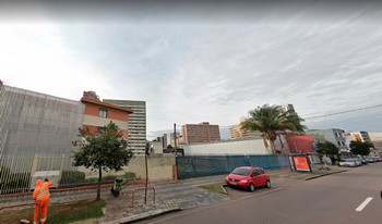 Condomínio Residêncial Natalia Moro em Curitiba