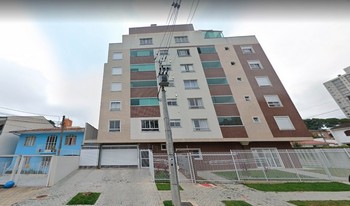 Condomínio Residêncial Piemontesi em Curitiba