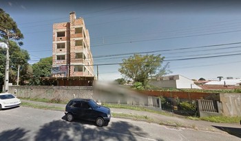 Condomínio Residêncial Rohrbek V em Curitiba
