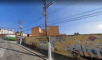 Condomínio Sibipirunas Iii em São Paulo