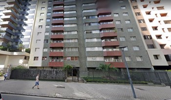 Condomínio Vertical Edifício Alamo em Curitiba