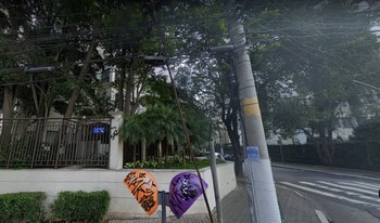 Condomínio Via Jardins Ingleses em São Paulo