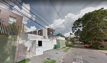Imagem de fundo do Condomínio Villa D'oro em Curitiba