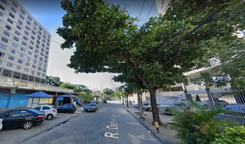 Condomínio Village Delfim Carlos em Rio De Janeiro