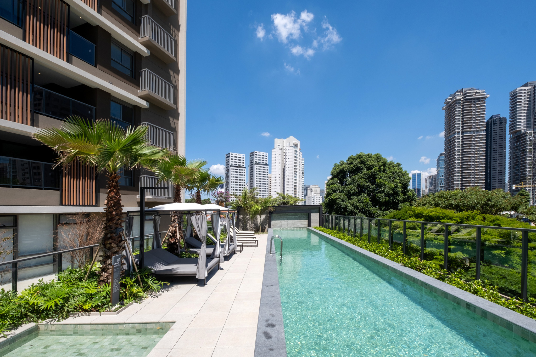 Imagem Apartamento com 2 Quartos à Venda, 76 m² em Jardim das Acácias - São Paulo