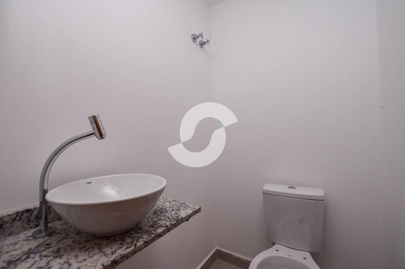 Foto do imóvel: Apartamento com 2 Quartos à Venda, 78 m² em Piratininga - Niterói