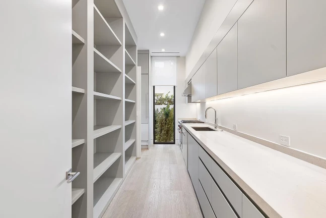 Foto do imóvel: Casa de Condomínio com 6 Quartos à Venda, 890 m² em Alphaville Residencial Um - Barueri