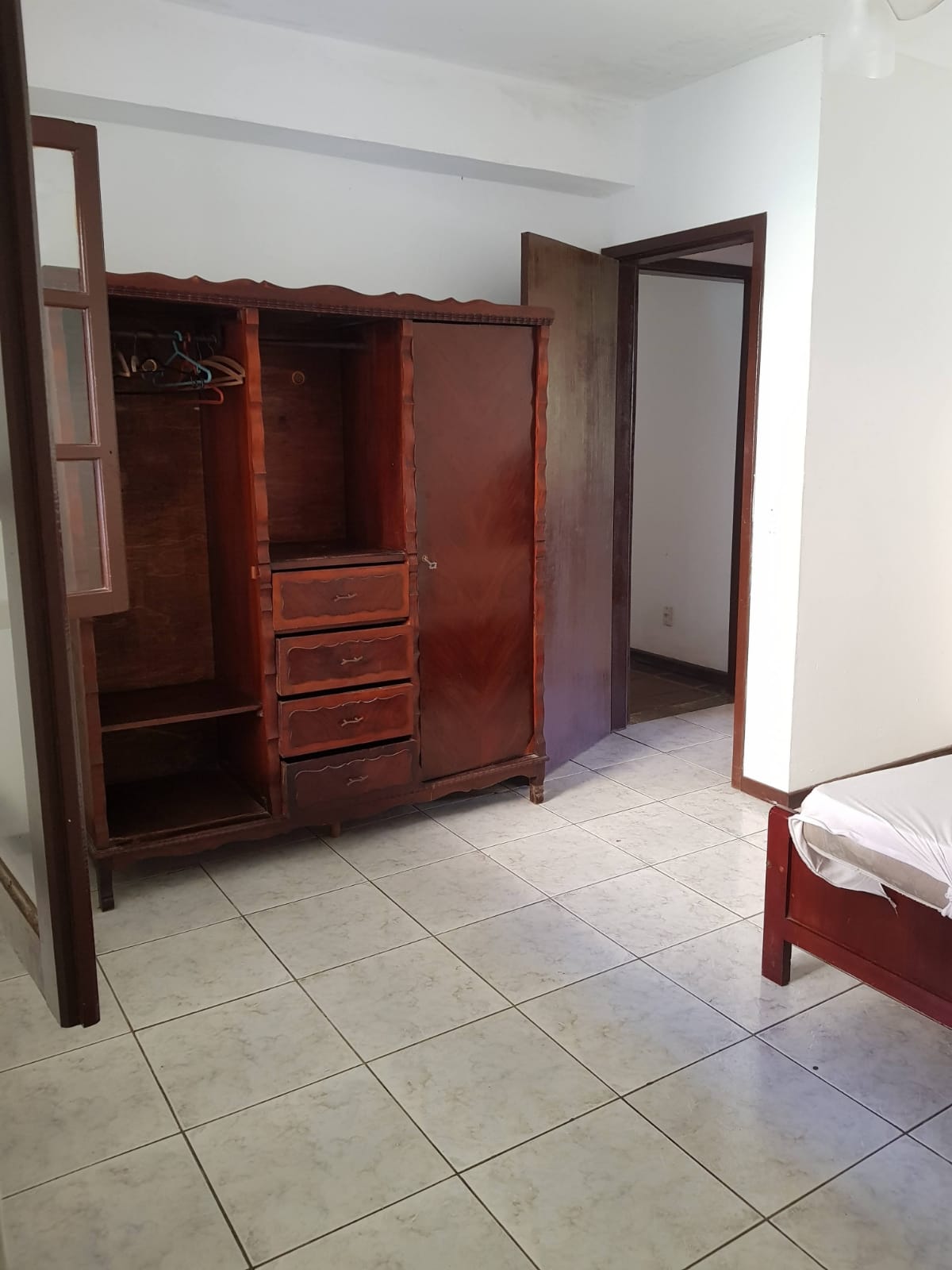 Imagem Casa com 4 Quartos para Temporada, 200 m² em Peró - Cabo Frio