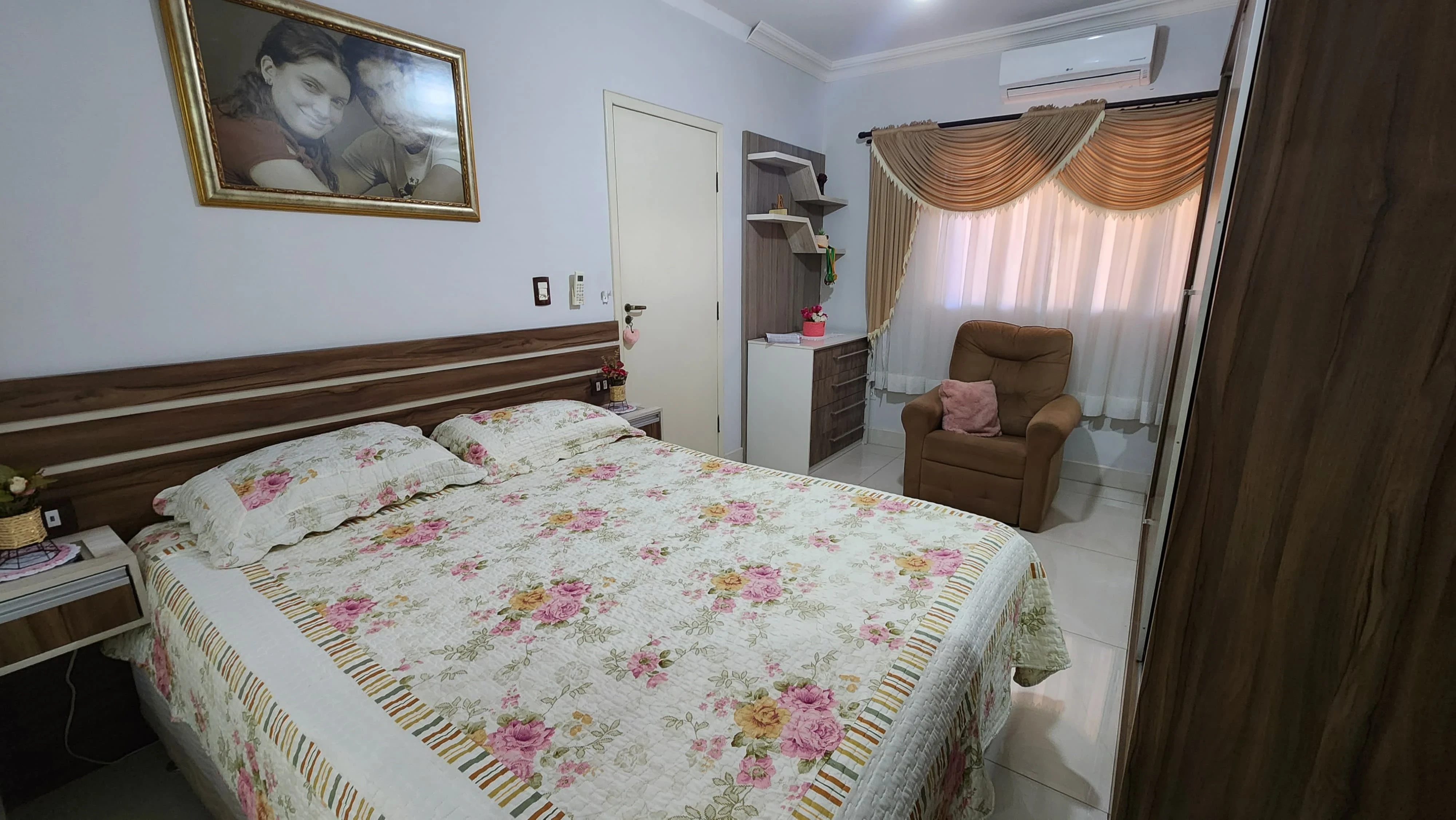 Foto do imóvel: Casa com 3 Quartos à Venda, 158 m² em Conjunto Café - Londrina