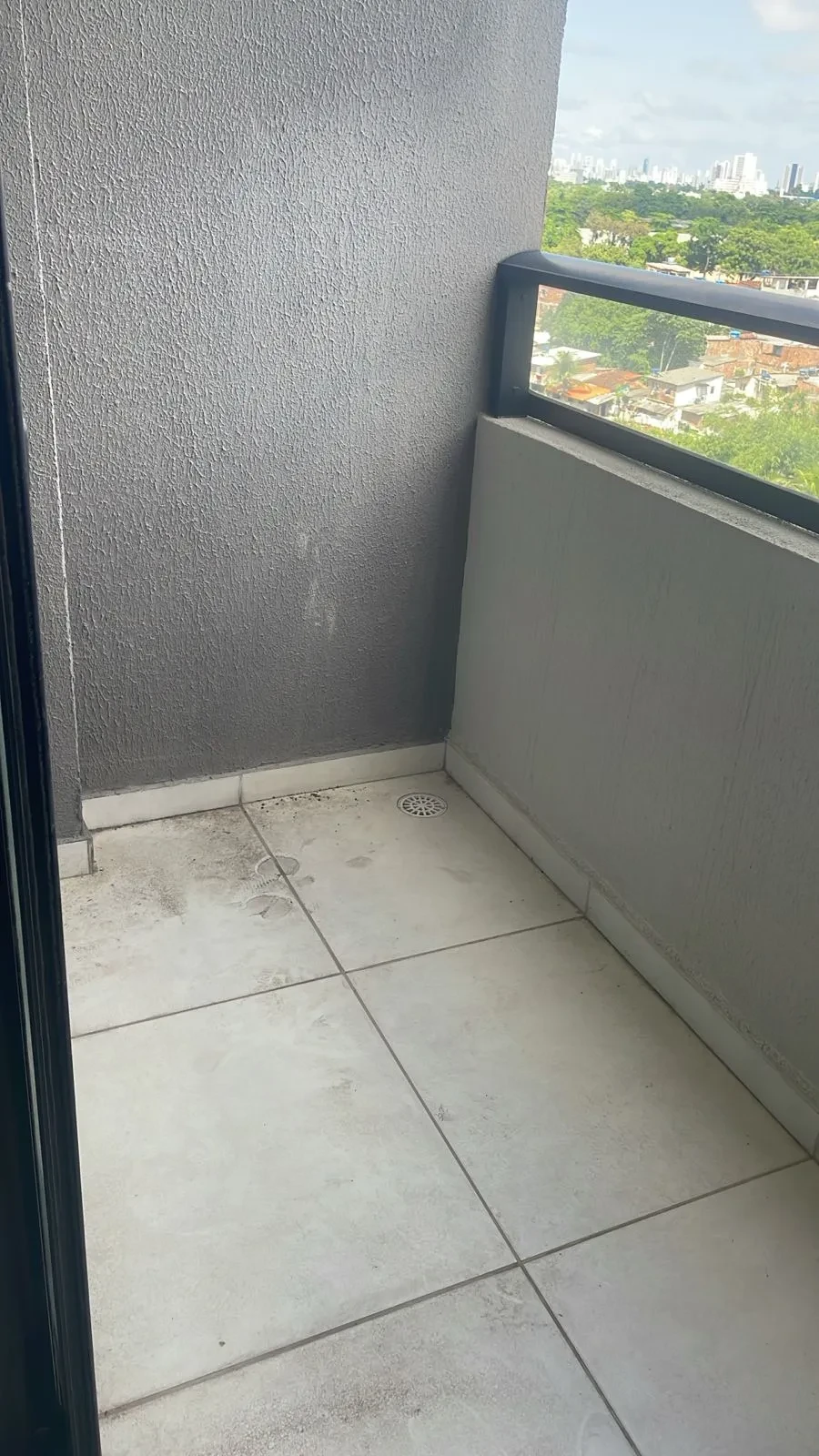 Imagem Apartamento com 2 Quartos à Venda, 45 metros em Caxangá - Recife