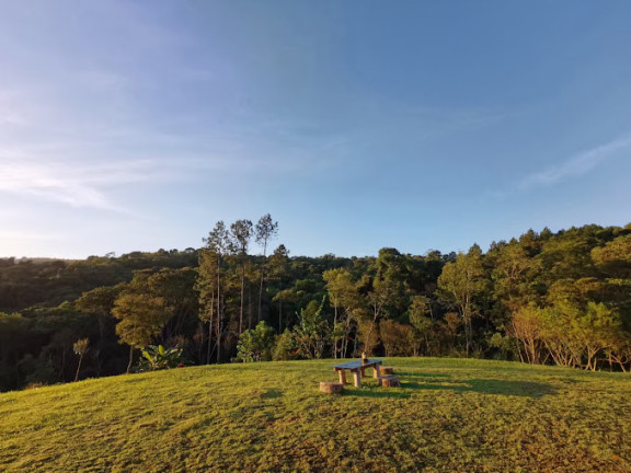 Imagem Chácara com 8 Quartos à Venda, 702 metros em Jardim Santa Vitória (Canguera) - São Roque