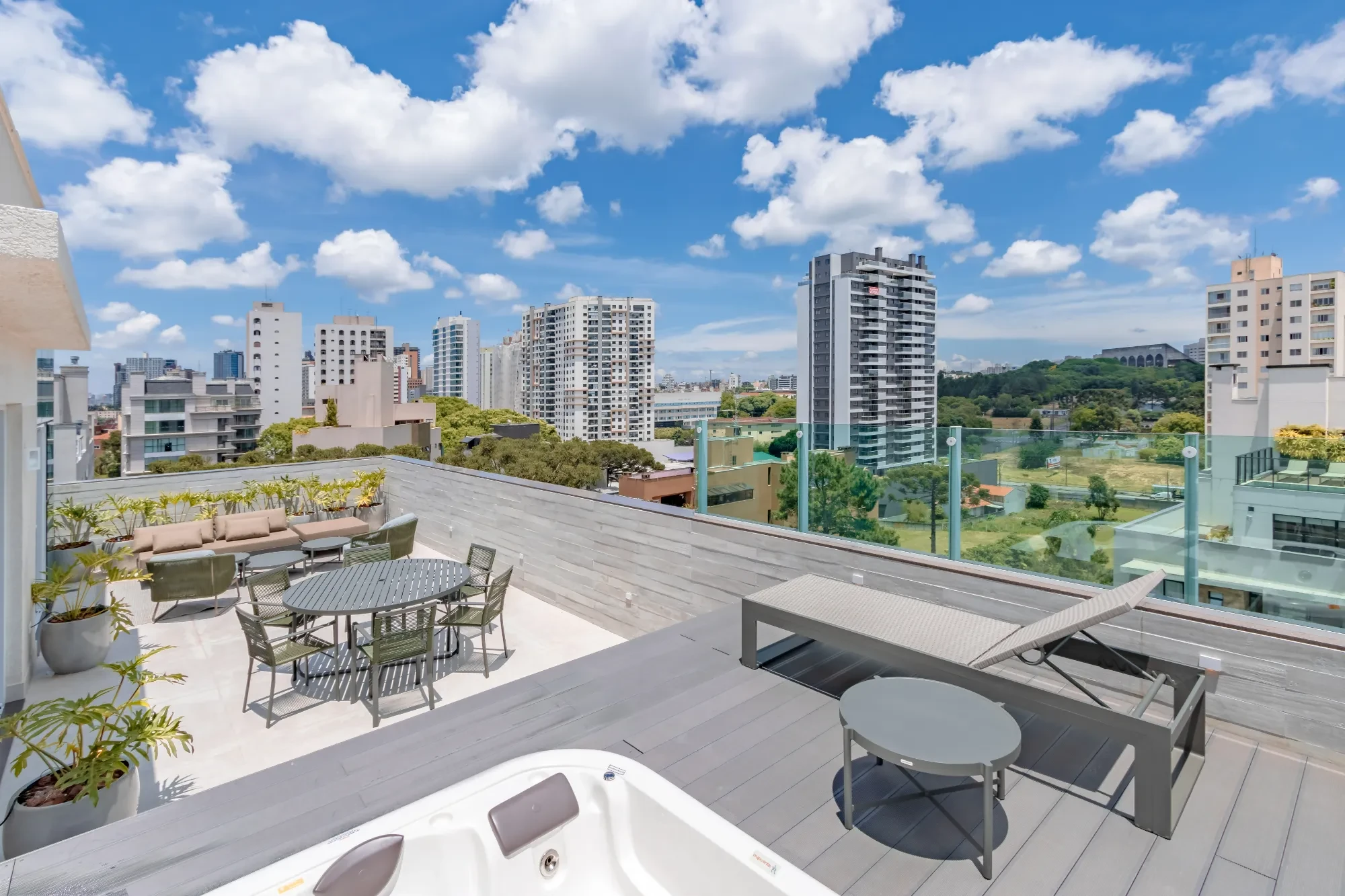 Imagem Cobertura com 3 Quartos à Venda, 289 m² em Cabral - Curitiba