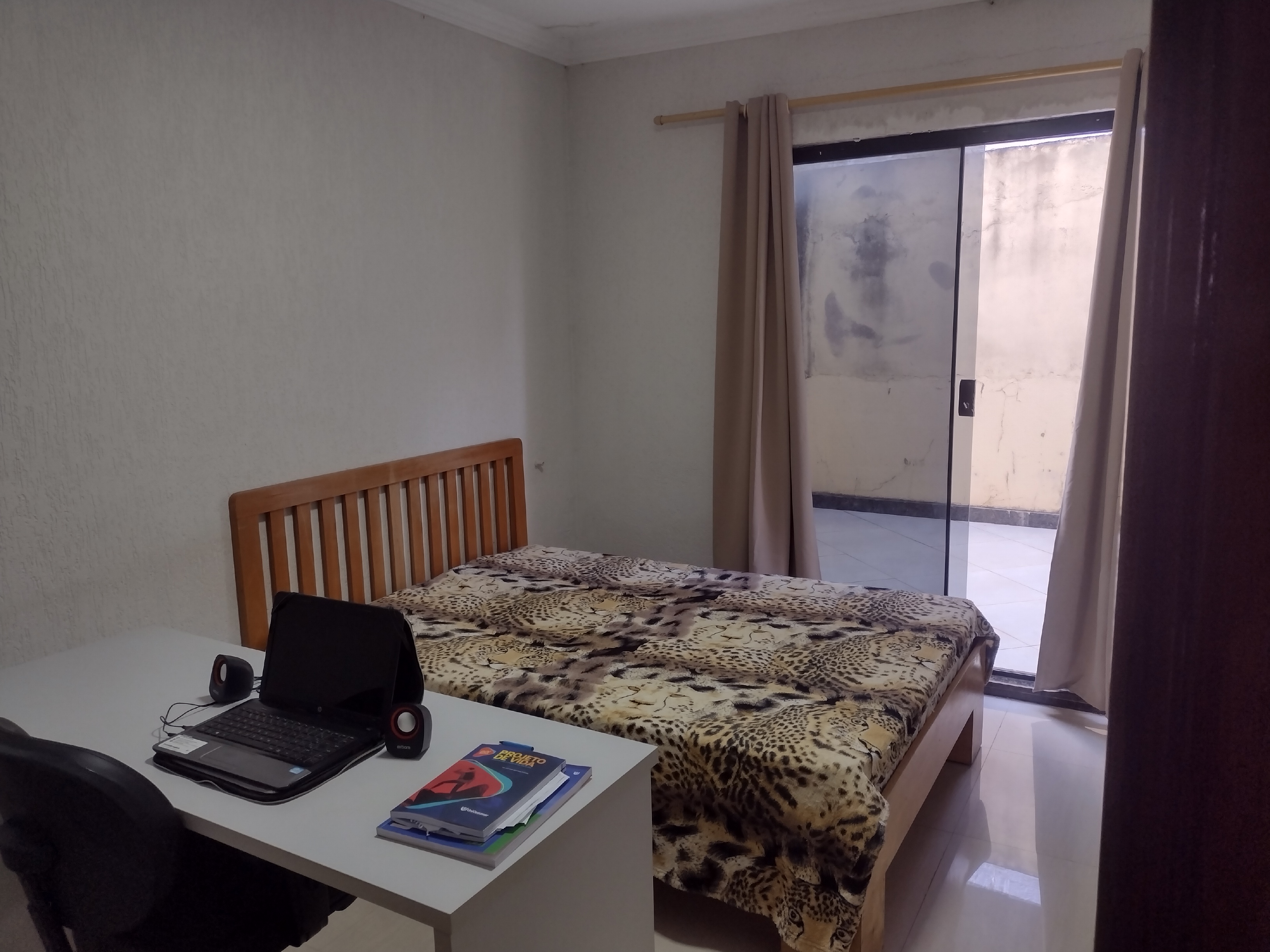 Imagem Casa com 4 Quartos à Venda, 300 m²em Areal (Águas Claras) - Brasília