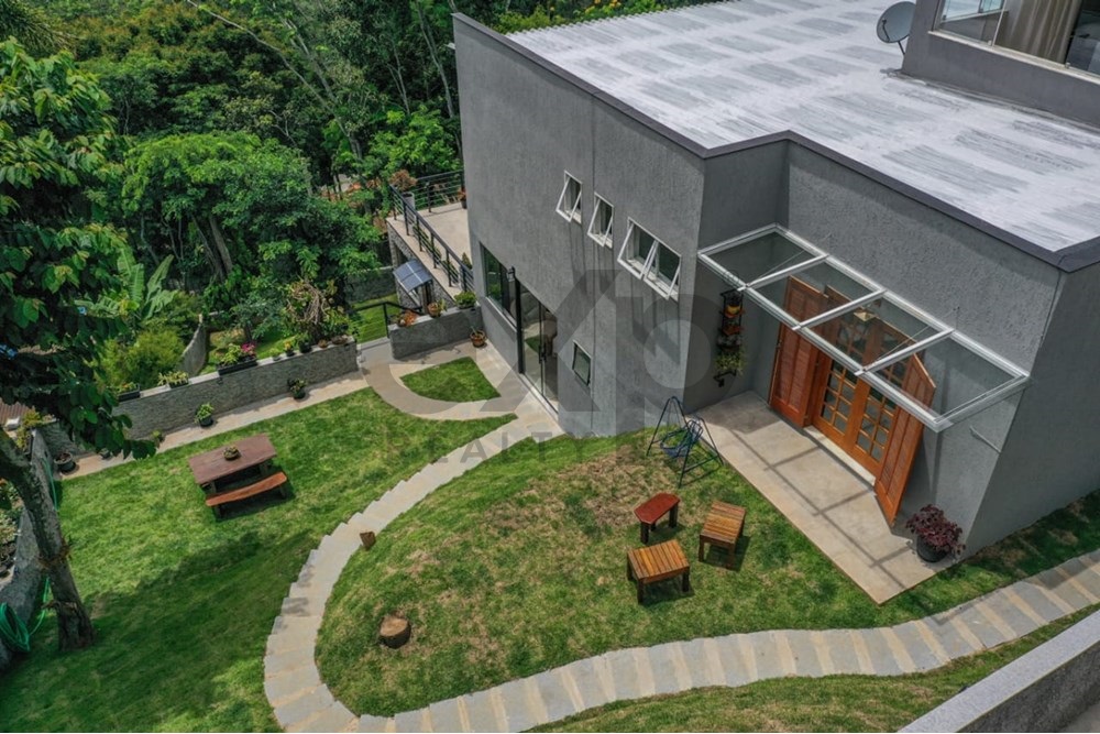 Foto do imóvel: Casa de Condomínio com 5 Quartos à Venda, 608 m² em Itaipava - Petrópolis