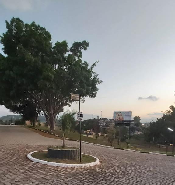 Imagem Casa de Condomínio com 5 Quartos à Venda, 350 m² em Jardim Shangri-Lá - Atibaia