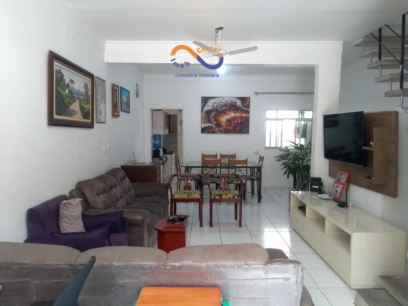 Casa com 4 Quartos à Venda, 200 m² em Cambuci - São Paulo