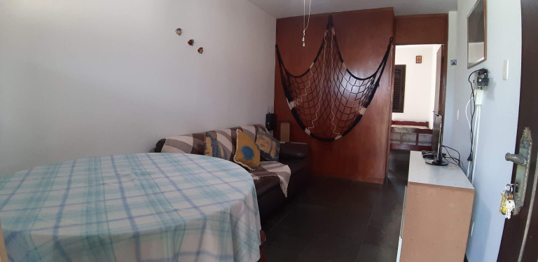 Imagem Apartamento com 2 Quartos à Venda,  em Toninhas - Ubatuba