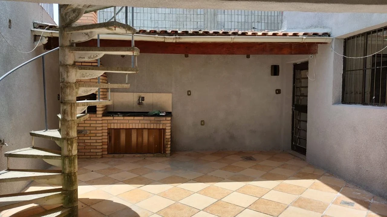 Foto do imóvel: Sobrado com 2 Quartos à Venda, 140 m² em Vila Dalila - São Paulo