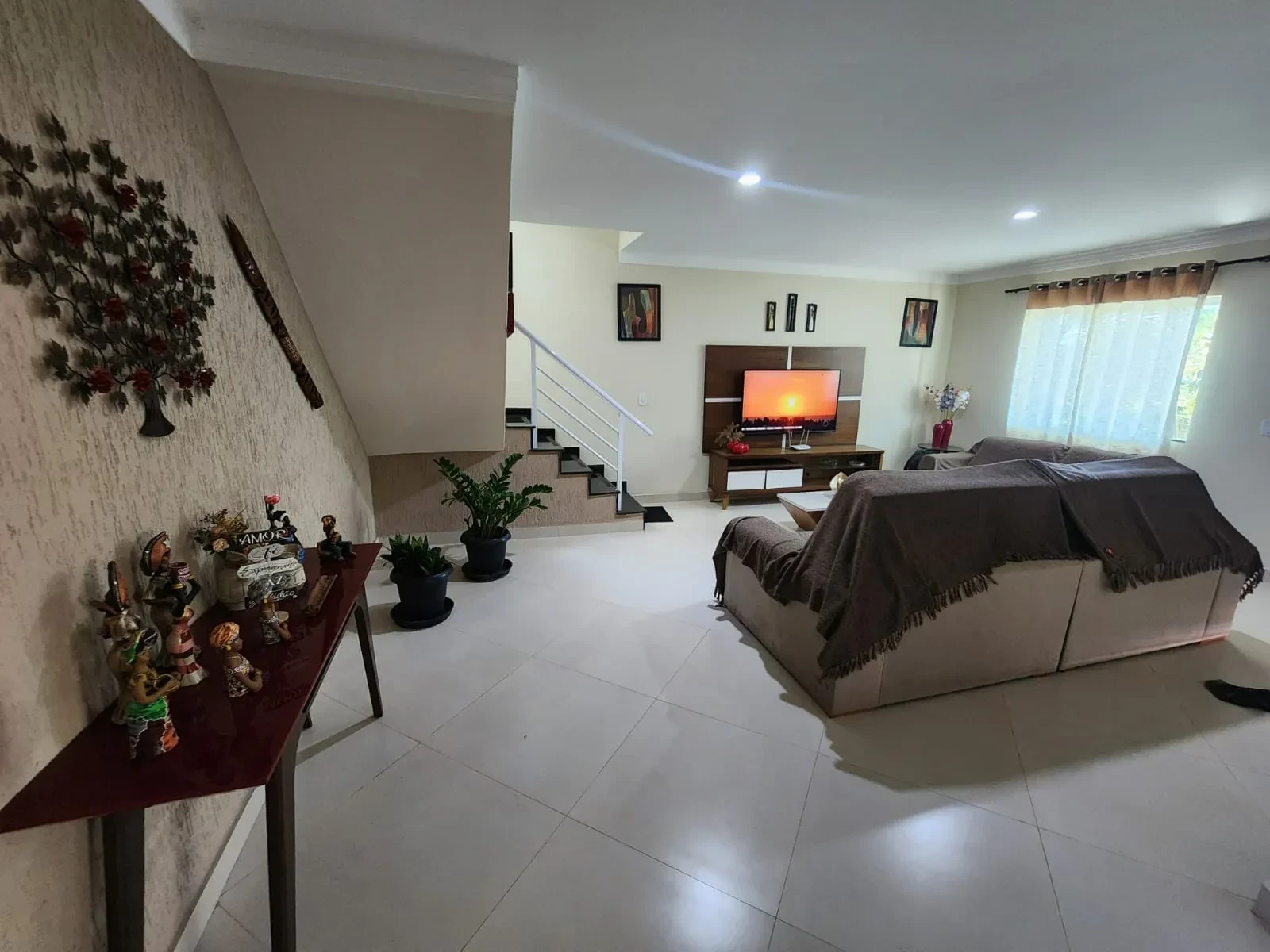 Imagem Casa com 5 Quartos à Venda, 371 metros em Hospício - Araruama