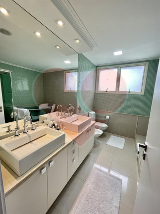 Imagem Apartamento com 4 Quartos à Venda,  em Barra da Tijuca - Rio de Janeiro