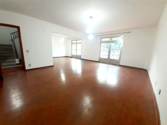 Imagem Casa com 4 Quartos para Alugar, 390 m² em Taquara - Rio de Janeiro