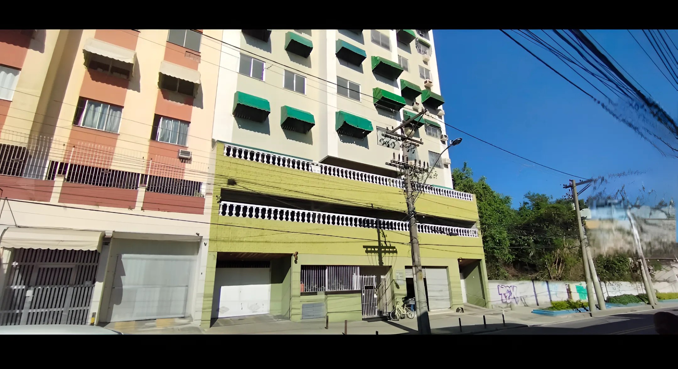 Apartamento à Venda, em Centro - São Gonçalo