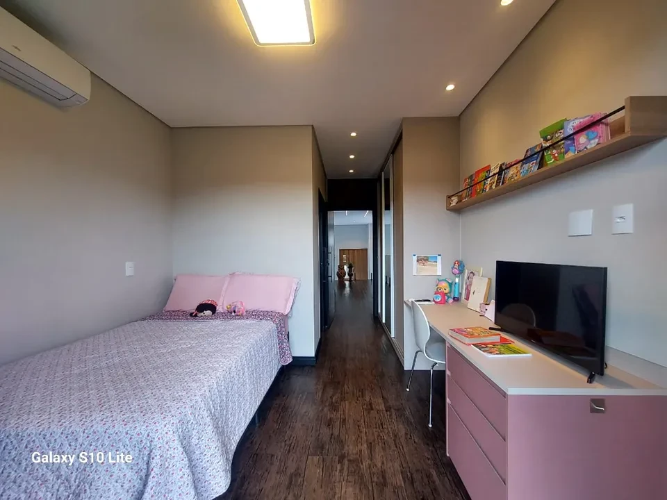 Imagem Casa de Condomínio com 4 Quartos à Venda, 476 m² em Vila Nova Esperia - Jundiaí