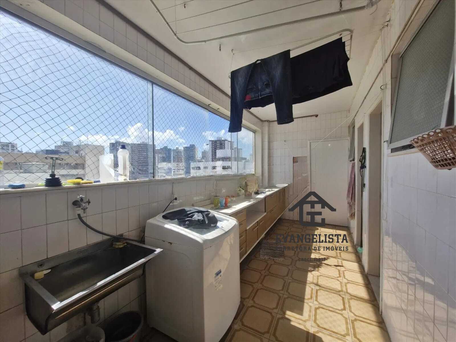Foto do imóvel: Apartamento com 4 Quartos à Venda, 223 m² em Pituba - Salvador