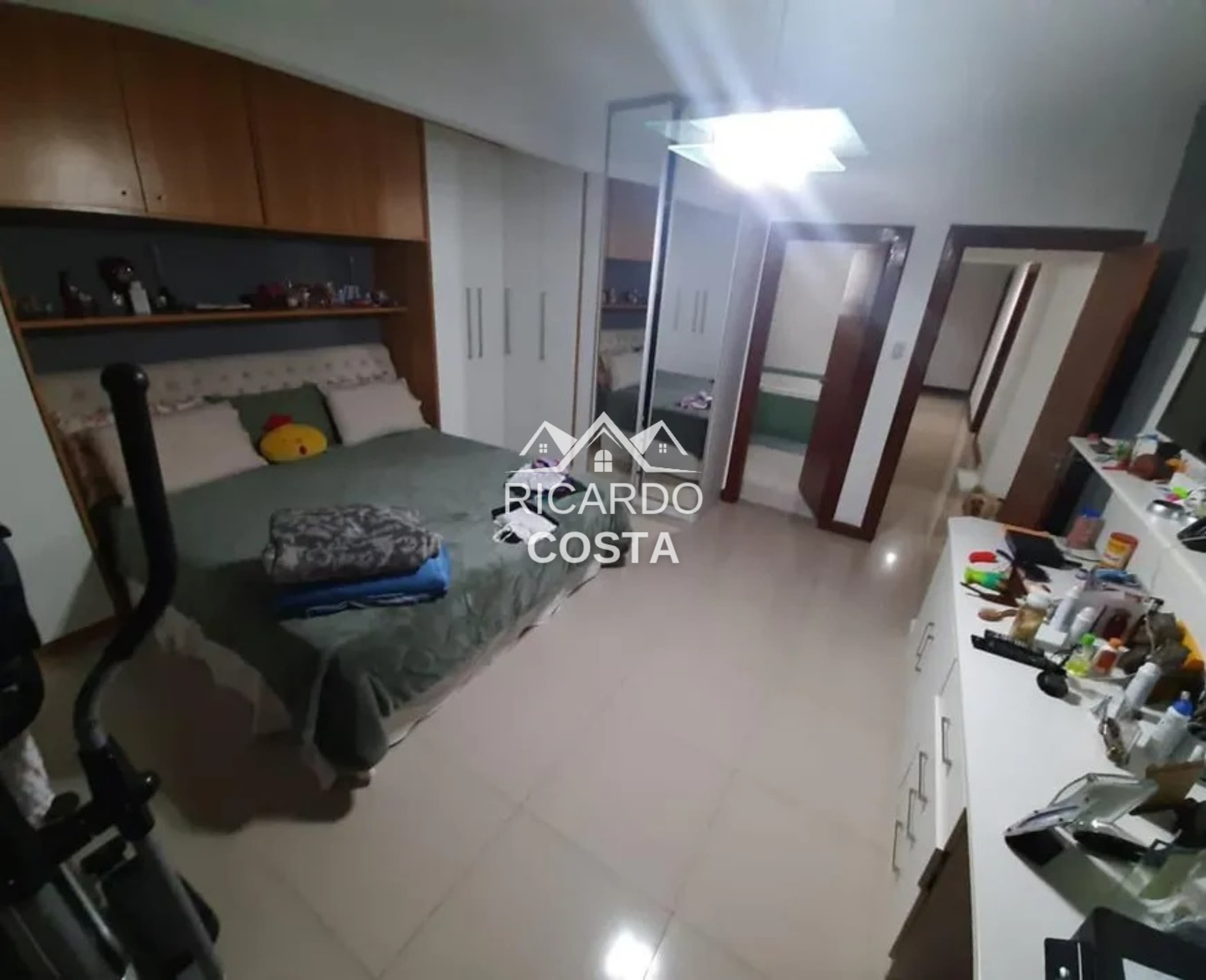 Imagem Casa de Vila com 4 Quartos à Venda, 300 m² em Taquara - Rio de Janeiro