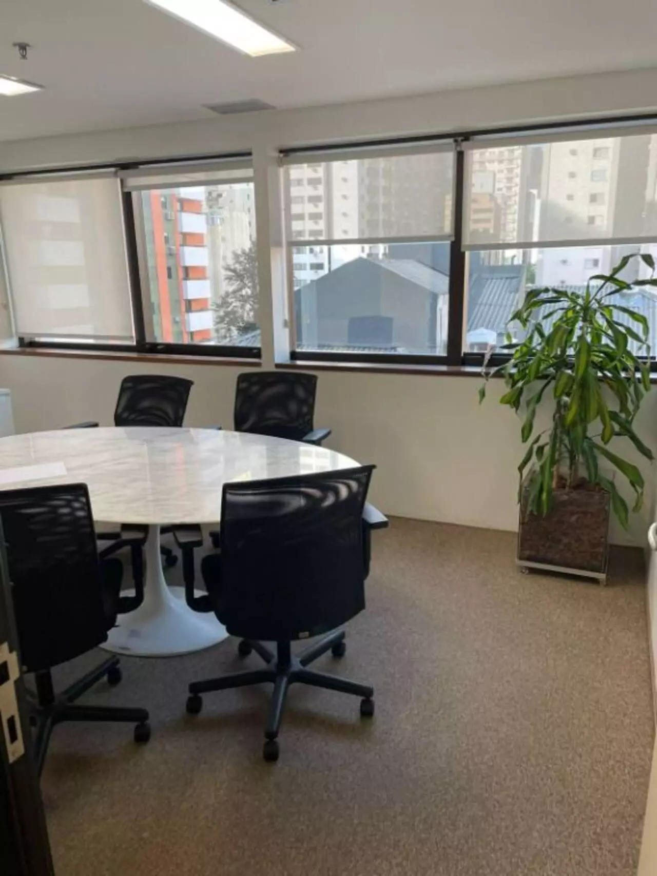 Foto do imóvel: Sala Comercial para Alugar, 141 m² em Itaim Bibi - São Paulo