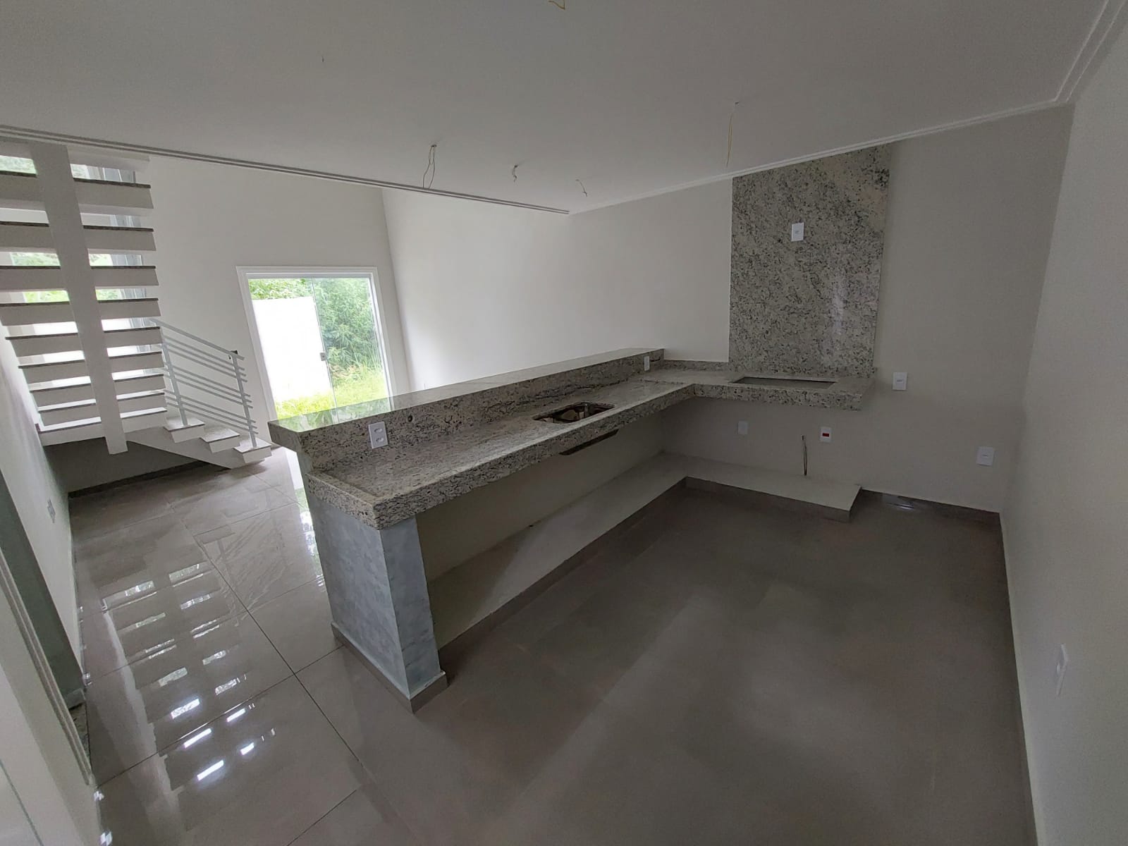 Imagem Casa de Condomínio com 2 Quartos à Venda, 98 m² em Campo Grande - Rio de Janeiro