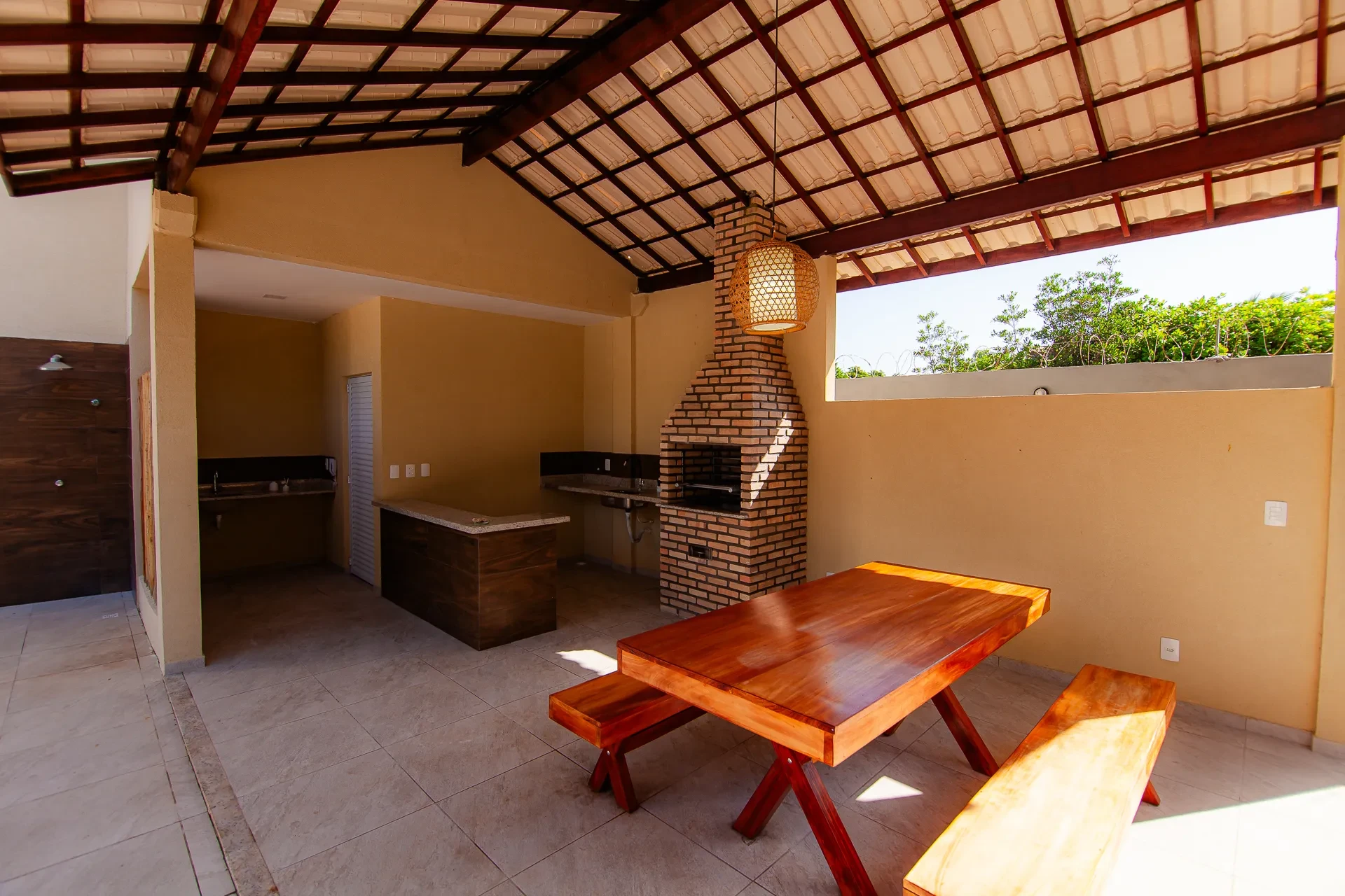 Imagem Casa de Condomínio com 3 Quartos à Venda ou Temporada, 100 m² em Imbassaí - Mata de São João