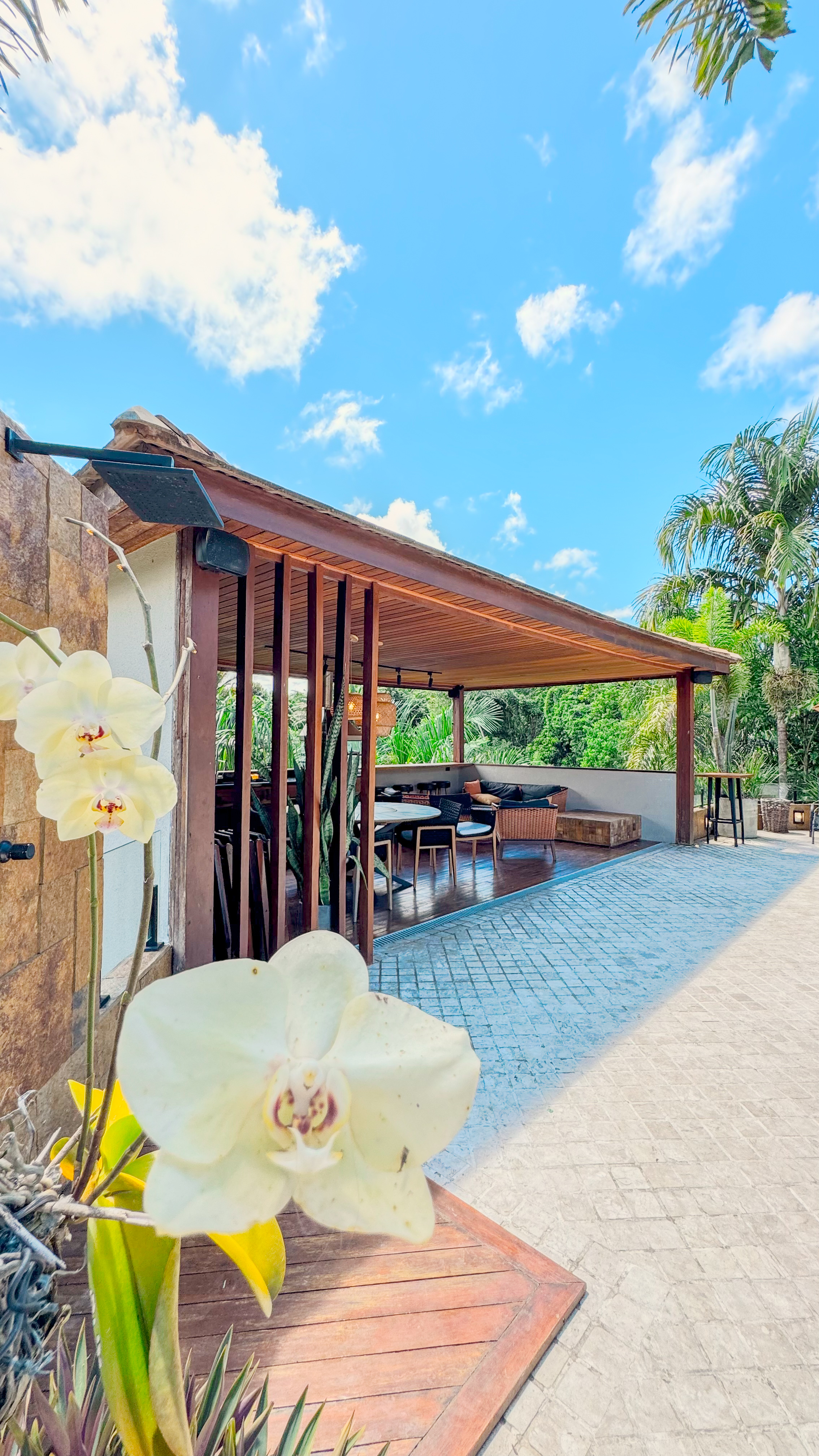 Imagem Casa de Condomínio com 7 Quartos à Venda, 660 m² em Portão - Lauro de Freitas