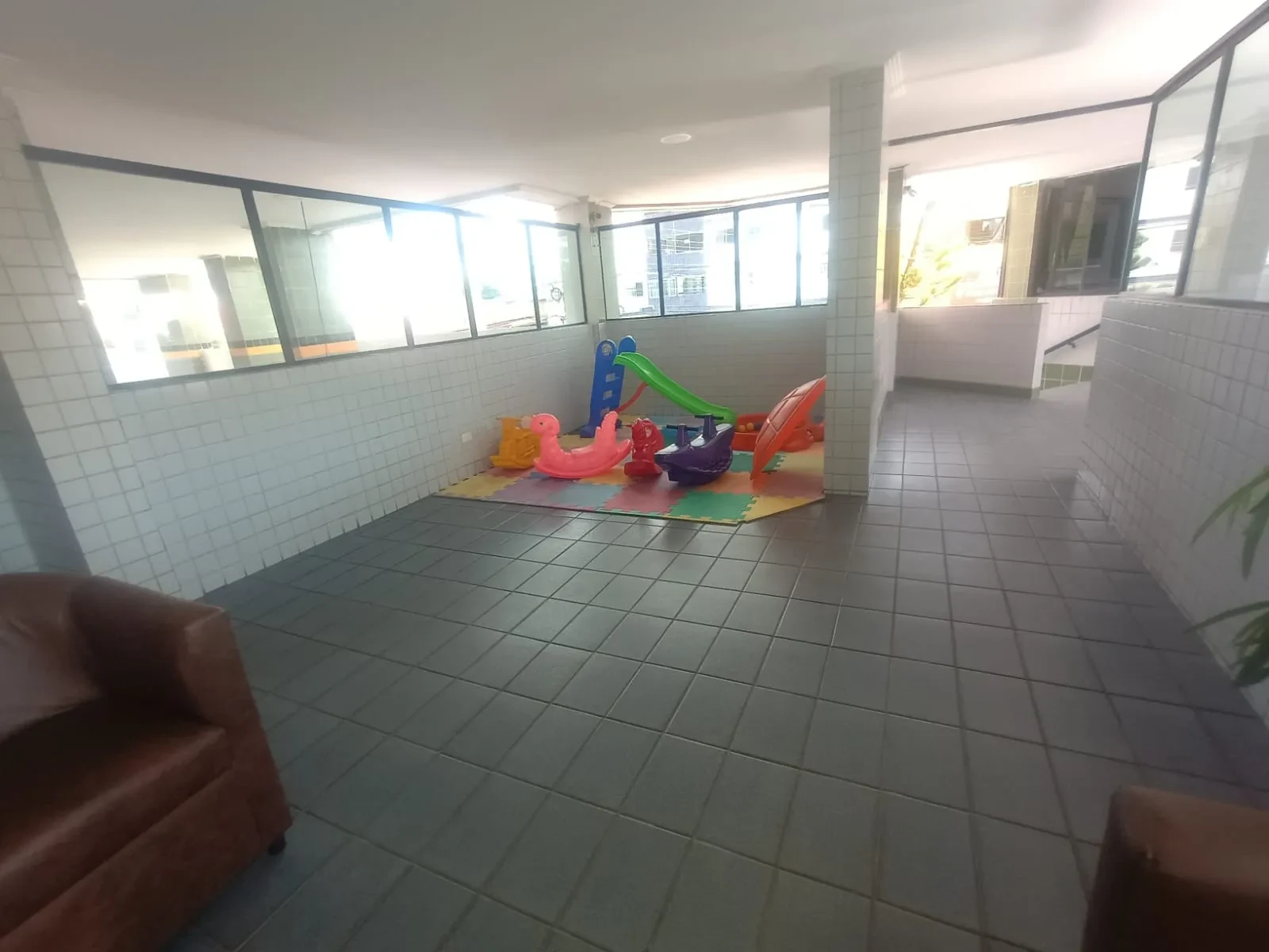 Foto do imóvel: Apartamento com 3 Quartos à Venda, 75 m² em Piedade - Jaboatão dos Guararapes