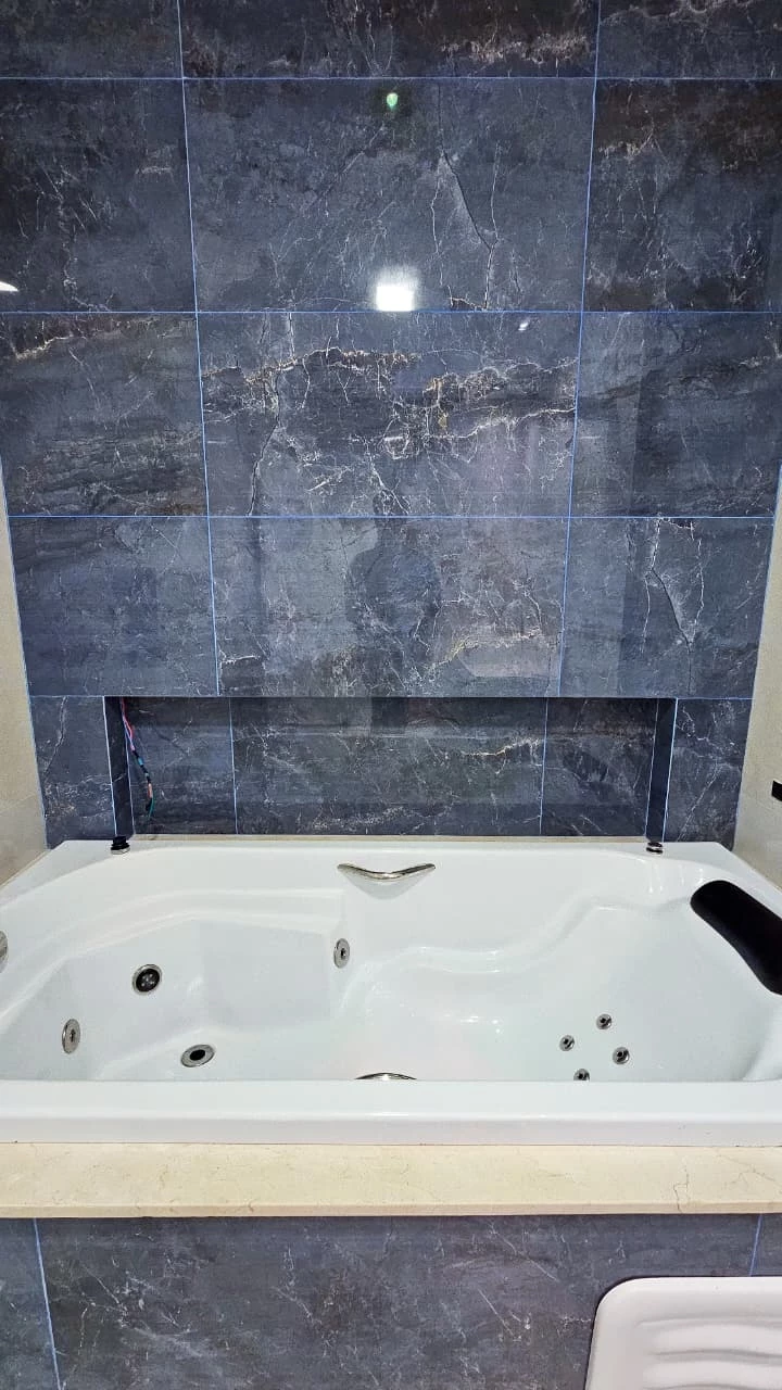 Imagem Casa de Condomínio com 4 Quartos à Venda, 267 m² em Cidade Alpha - Eusébio