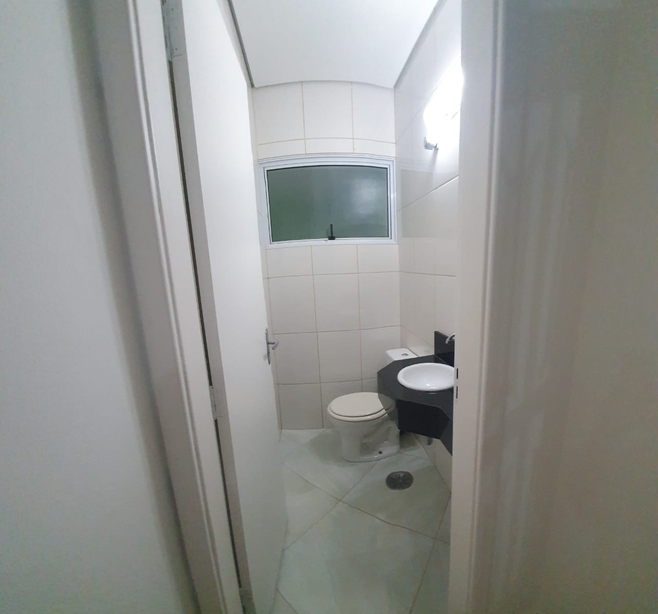 Imagem Casa com 3 Quartos à Venda, 213 m²em Vila Lavínia - Mogi das Cruzes