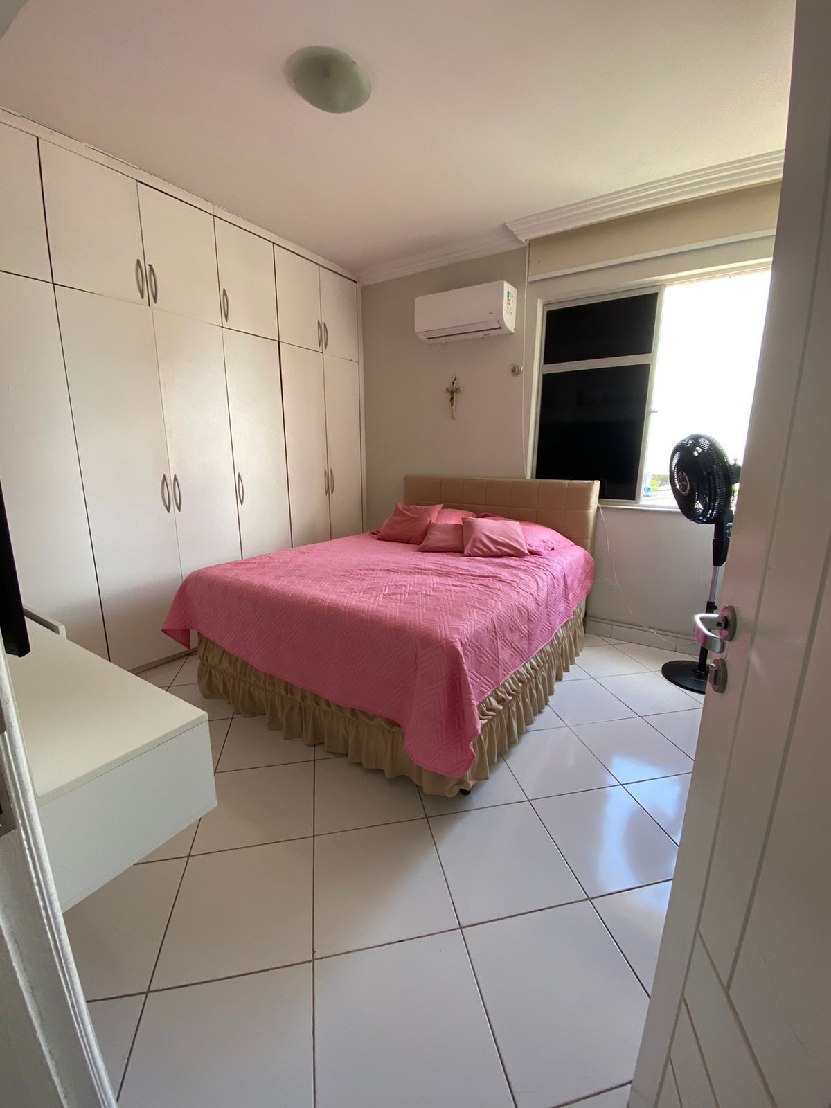 Imagem Apartamento com 2 Quartos à Venda, 61 m²em Campina - Belém