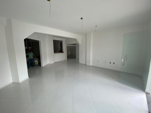 Imóvel Comercial à Venda, 1 m² em Calhau - São Luís