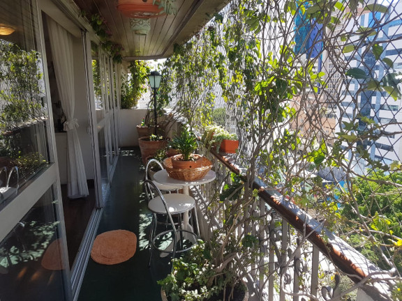 Imagem Apartamento com 4 Quartos à Venda, 198 m² em Moema - São Paulo