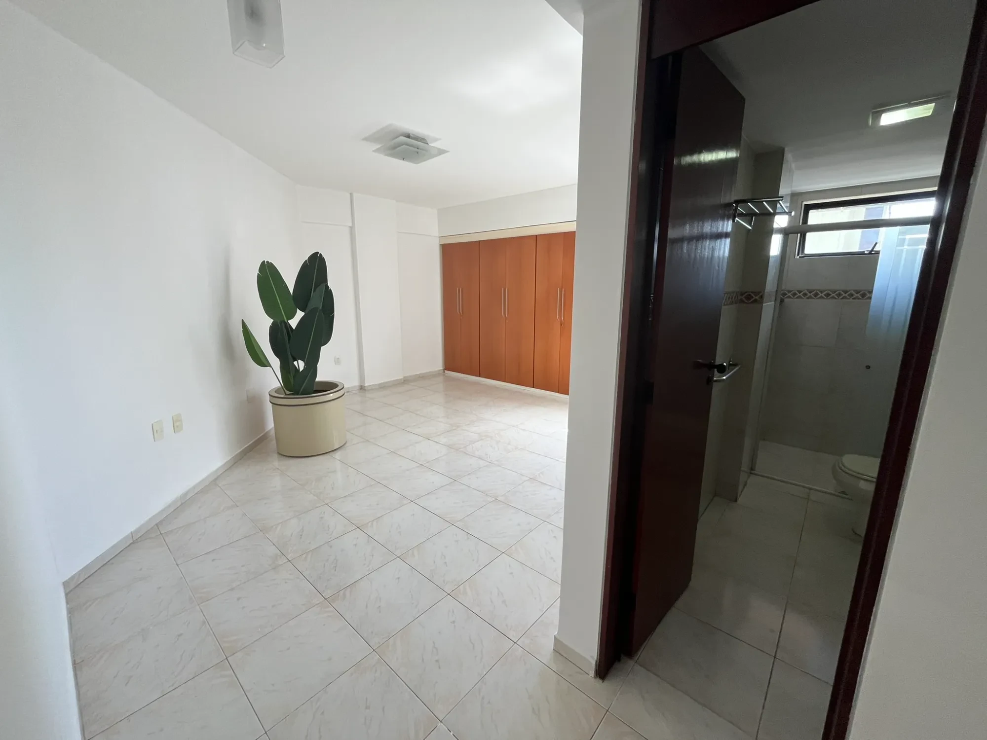 Imagem Apartamento com 3 Quartos à Venda, 195 m² em Tambaú - João Pessoa