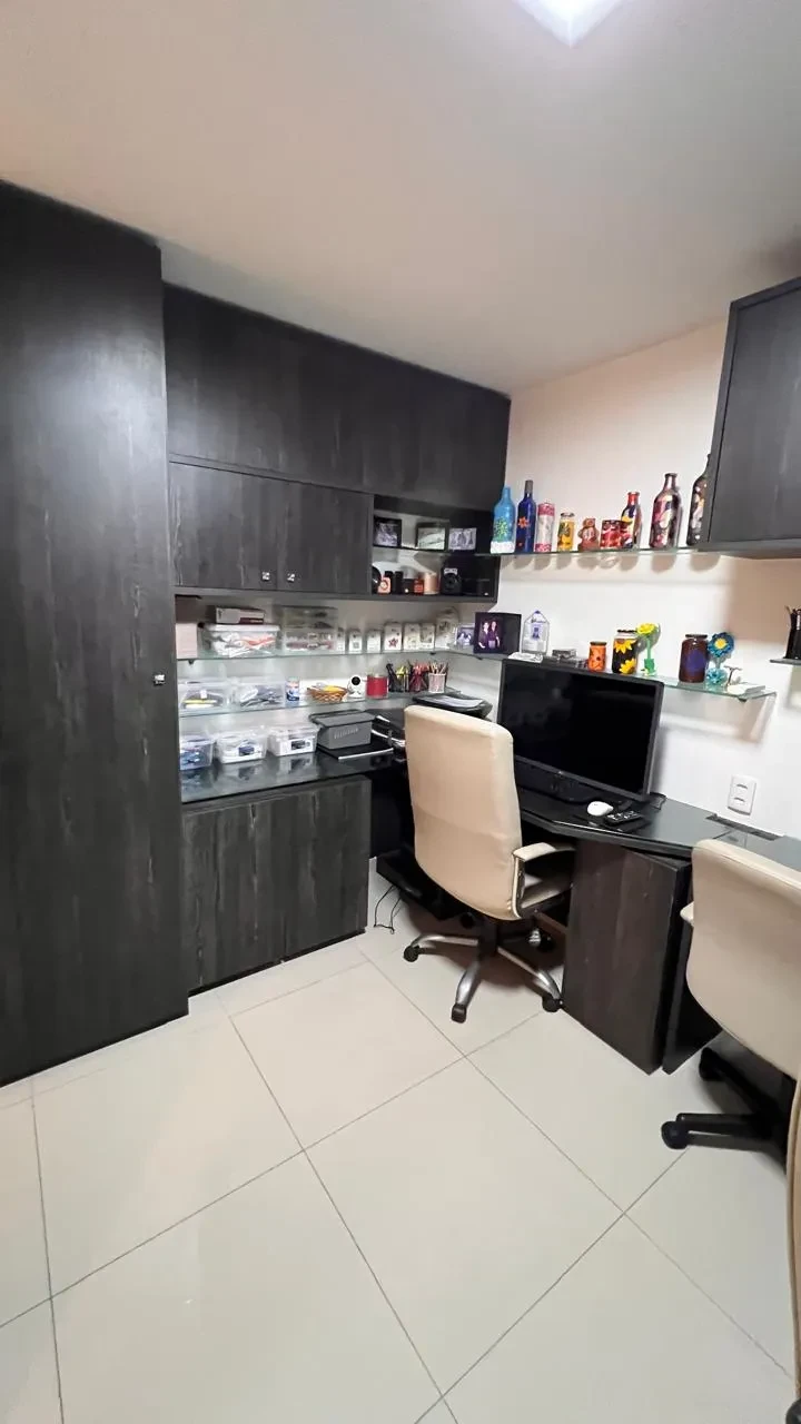 Imagem Apartamento com 4 Quartos à Venda, 172 m² em Monteiro - Recife