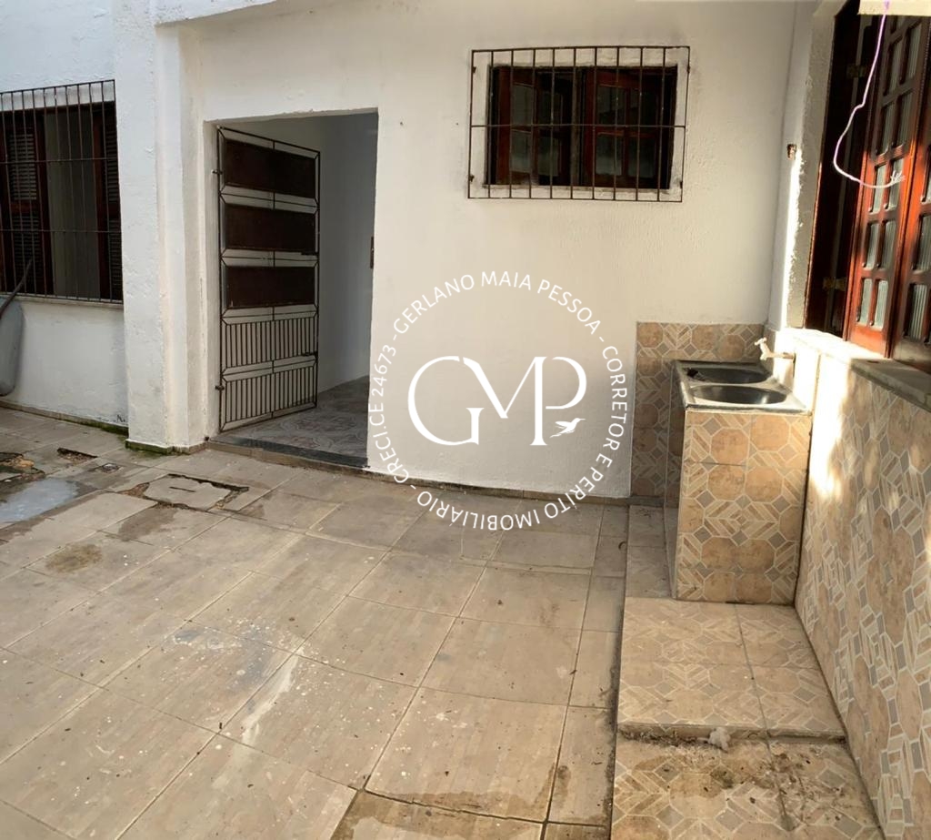 Imagem Casa com 5 Quartos à Venda, 360 m²em Monte Castelo - Fortaleza