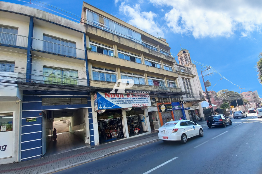 Apartamento com 3 Quartos à Venda, 99 m²em Centro - Ponta Grossa