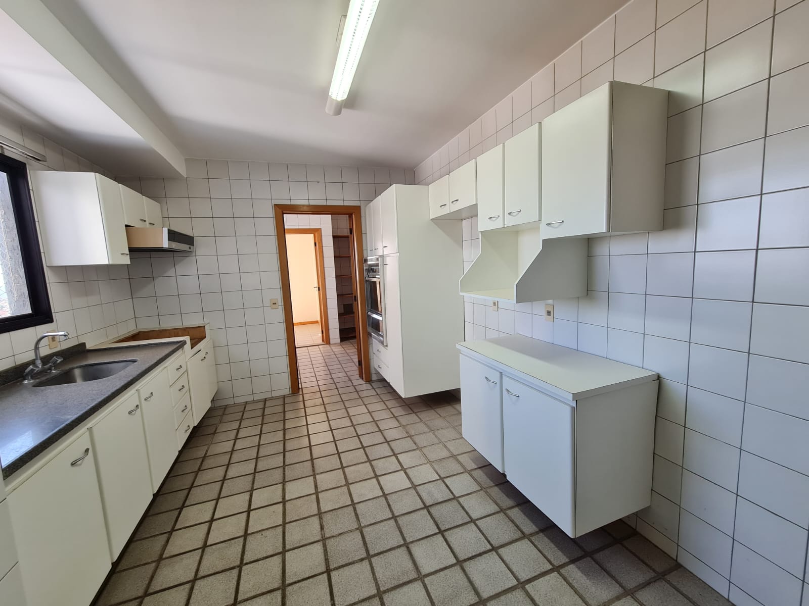 Imagem Apartamento com 3 Quartos à Venda, 153 m² em Centro - Marília
