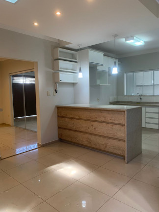 Imagem Casa com 3 Quartos à Venda, 143 m² em Vila Santista - Bauru
