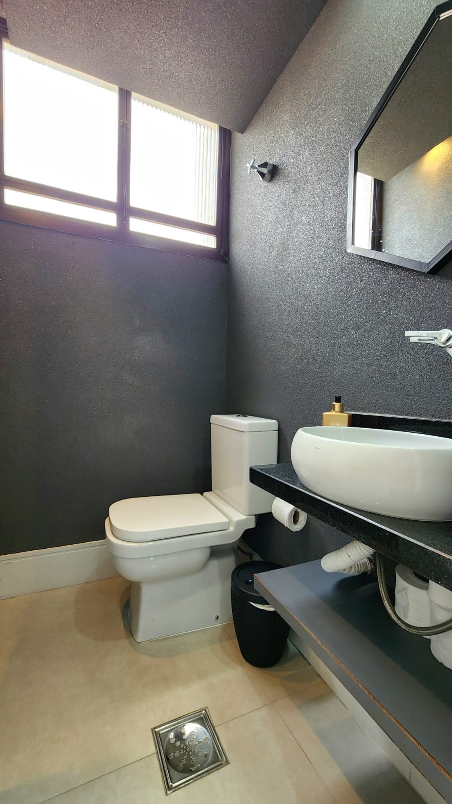 Imagem Apartamento com 3 Quartos à Venda, 225 m²em Aparecida - Santos