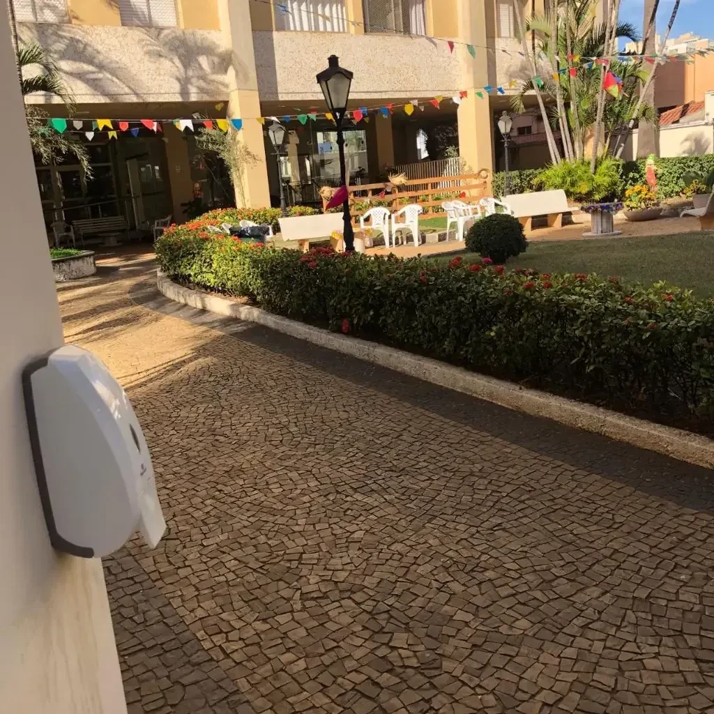 Imagem Apartamento com 3 Quartos à Venda, 80 m² em Centro - Campinas