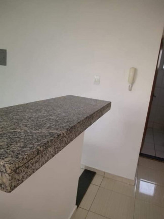 Imagem Apartamento com 2 Quartos à Venda,  em Central - Mateus Leme
