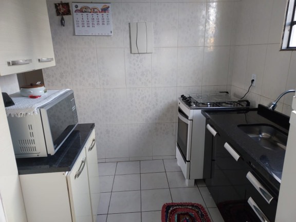 Imagem Apartamento com 2 Quartos à Venda,  em Jardim Mirna - Taboão da Serra