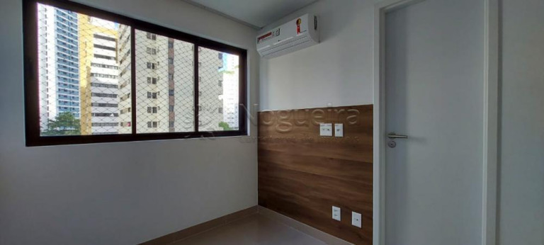 Imagem Apartamento com 2 Quartos à Venda, 67 m² em Torre - Recife
